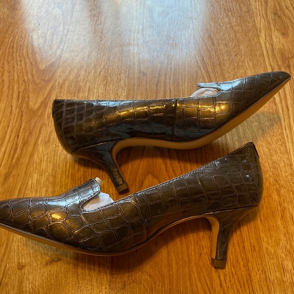 Shoes - Jenn Ardor Kitten Heels